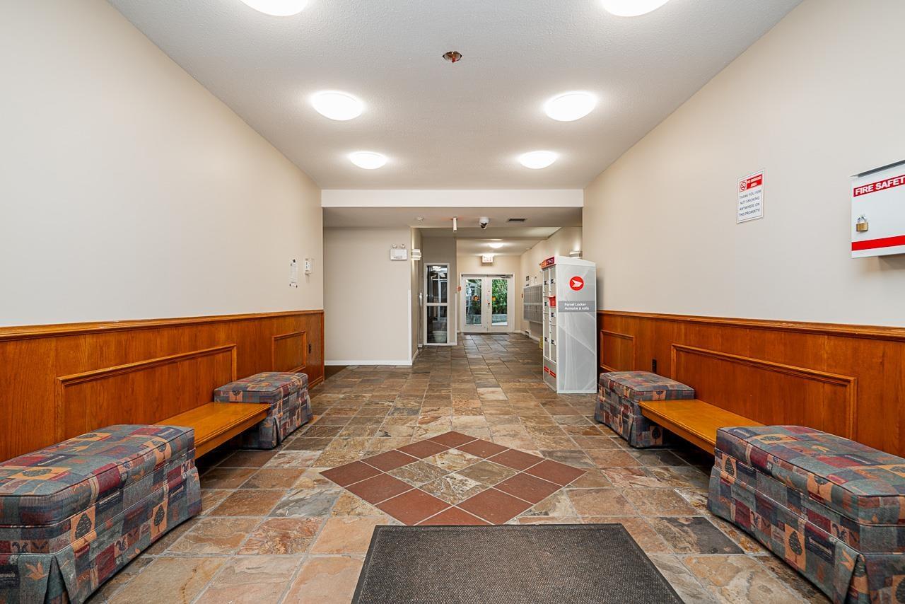 Property at 314 13733 74TH AVENUE image 4