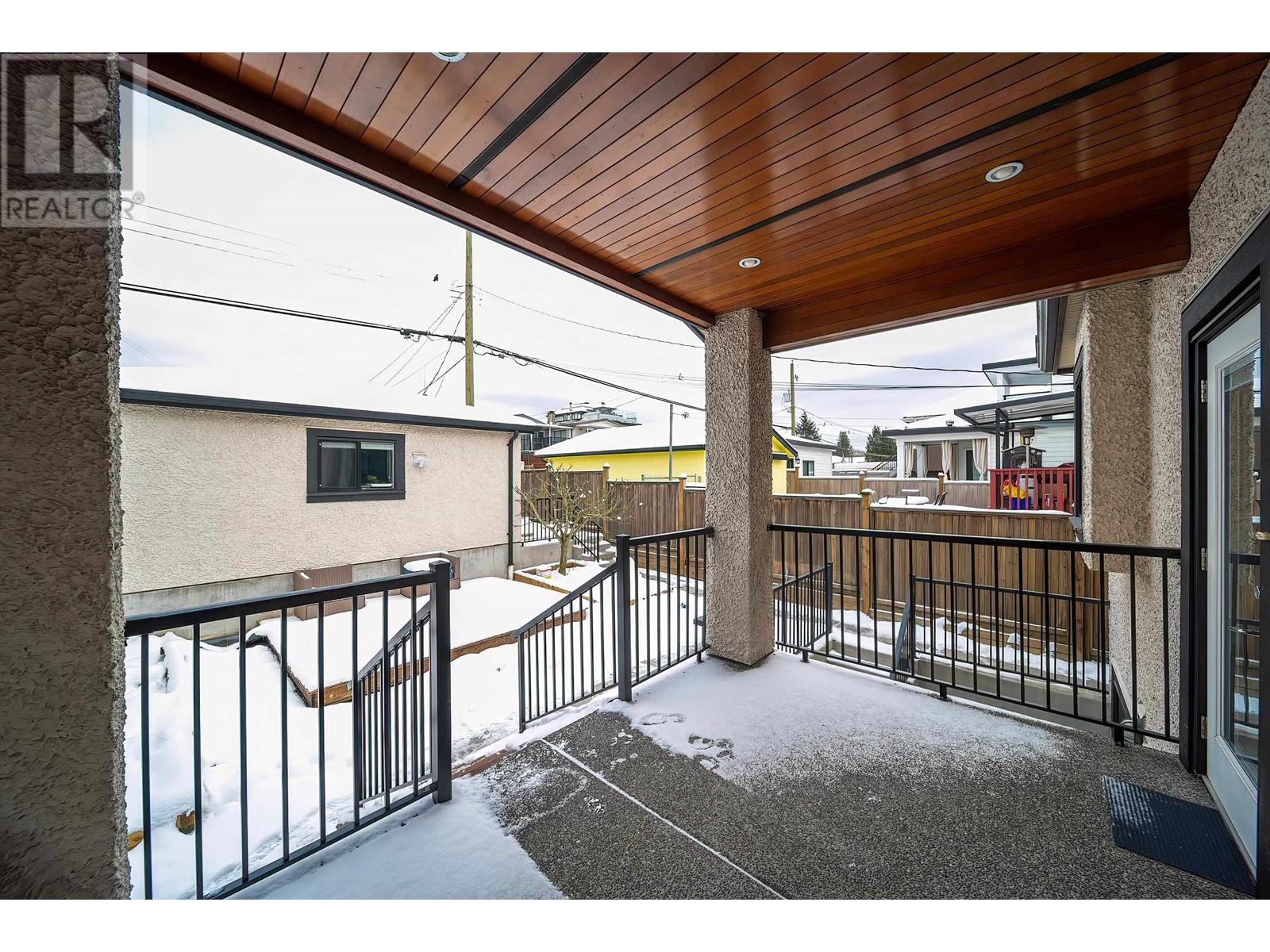Listing Picture 31 of 39 : 4747 UNION STREET, Burnaby / 本拿比 - 魯藝地產 Yvonne Lu Group - MLS Medallion Club Member