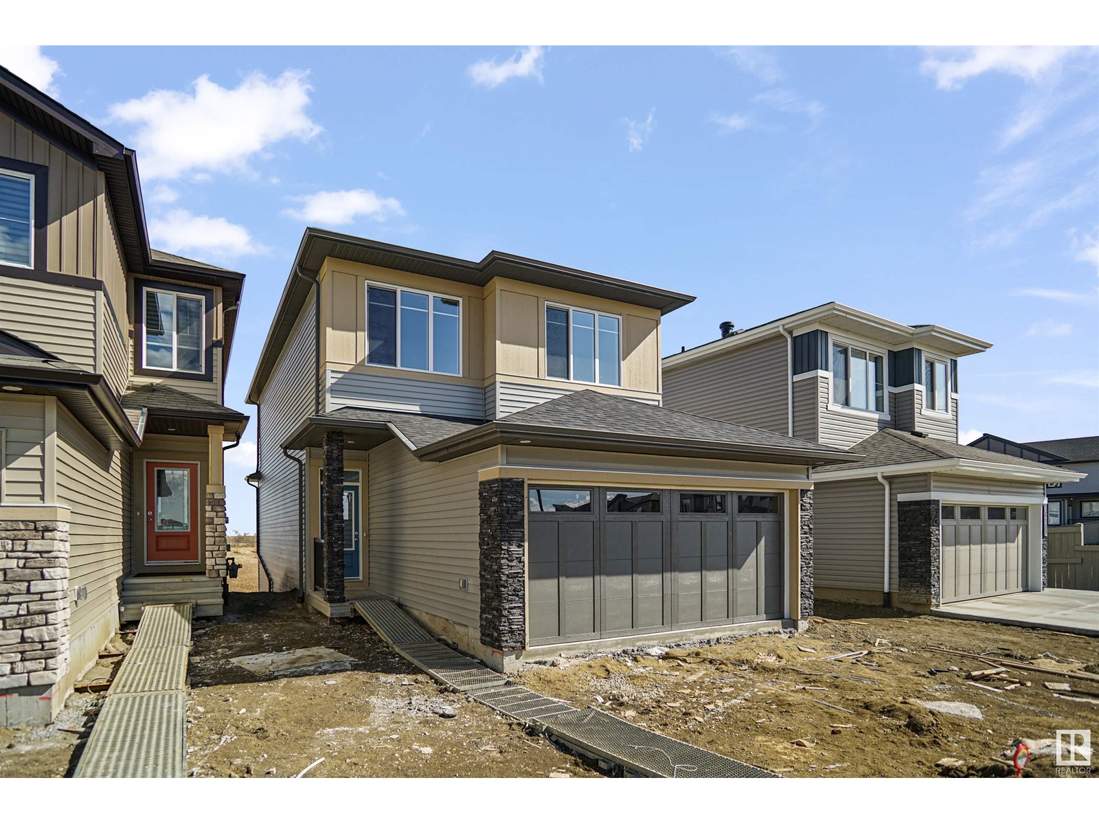 Property at 254 SUNLAND WY image 1