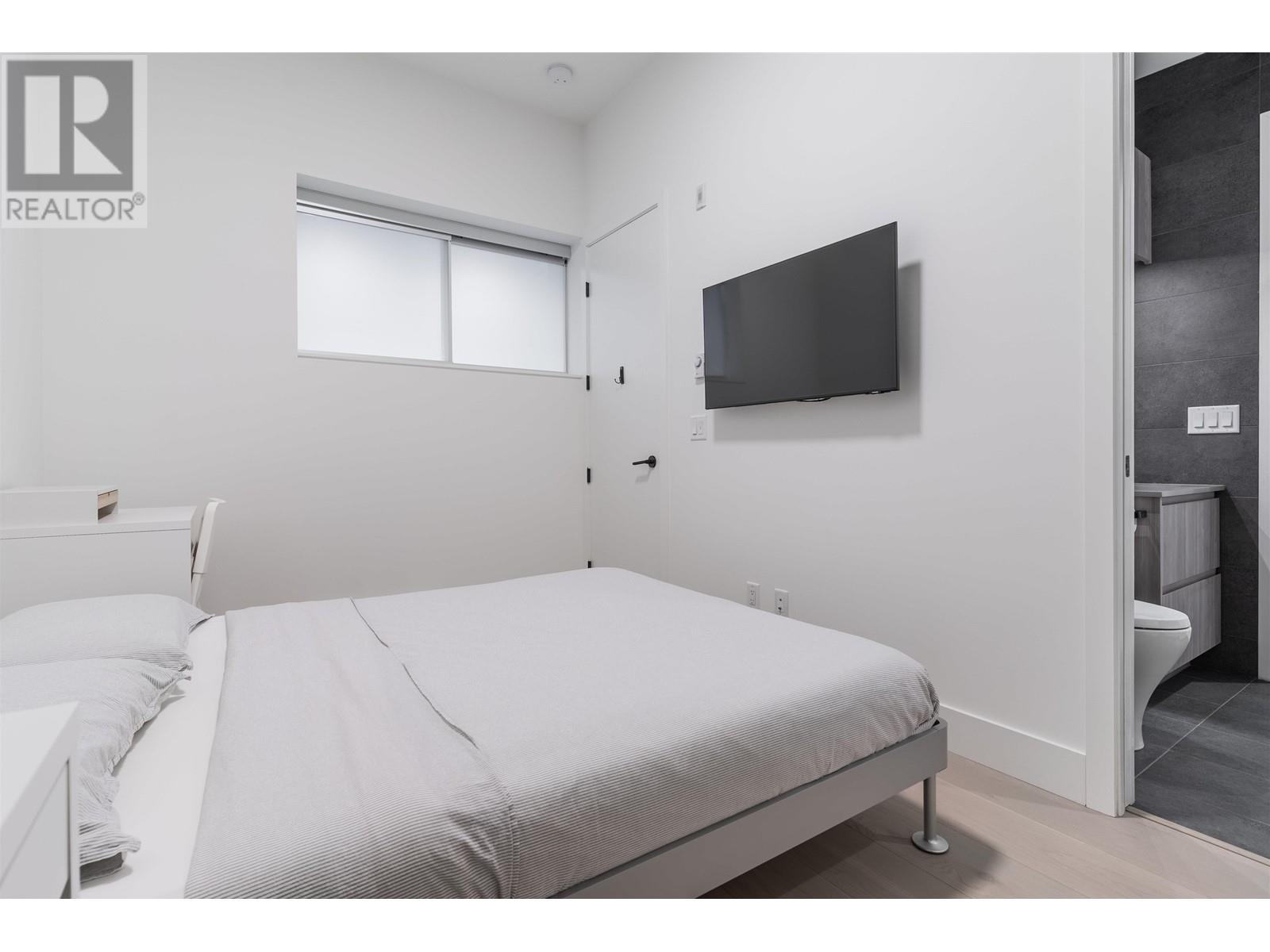 212 300 Salter Street, New Westminster, British Columbia  V3M 0L9 - Photo 17 - R2958531