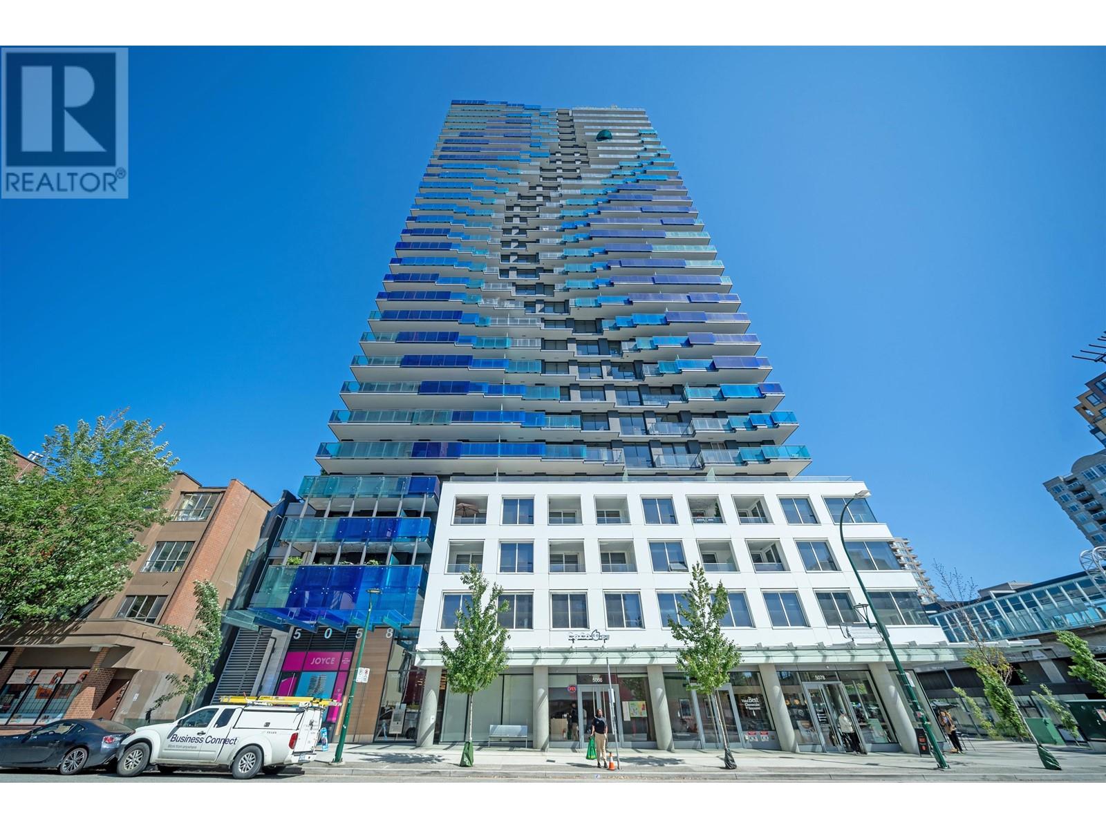 2106 5058 JOYCE STREET, vancouver, British Columbia