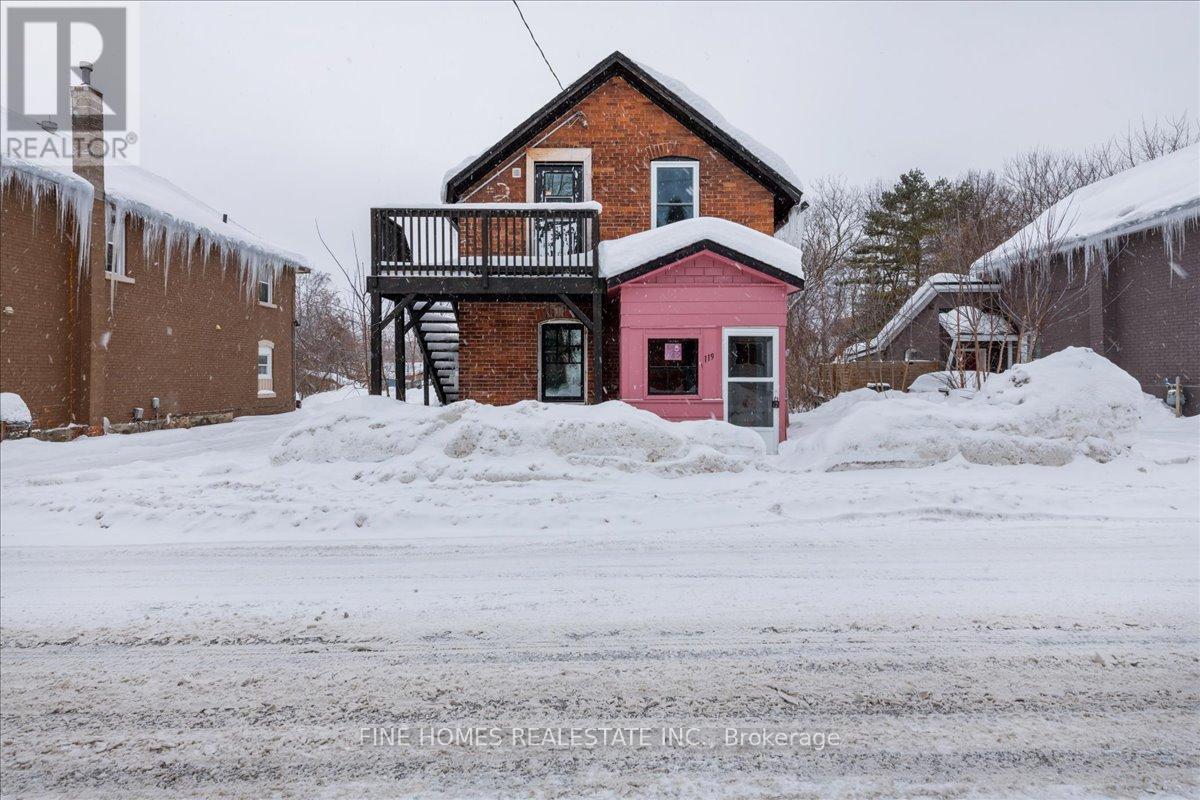 Property at 119 ALBERT STREET S image 1