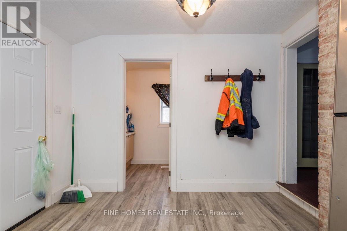 119 Albert Street S, Orillia, Ontario  L3V 5L1 - Photo 9 - S11963228