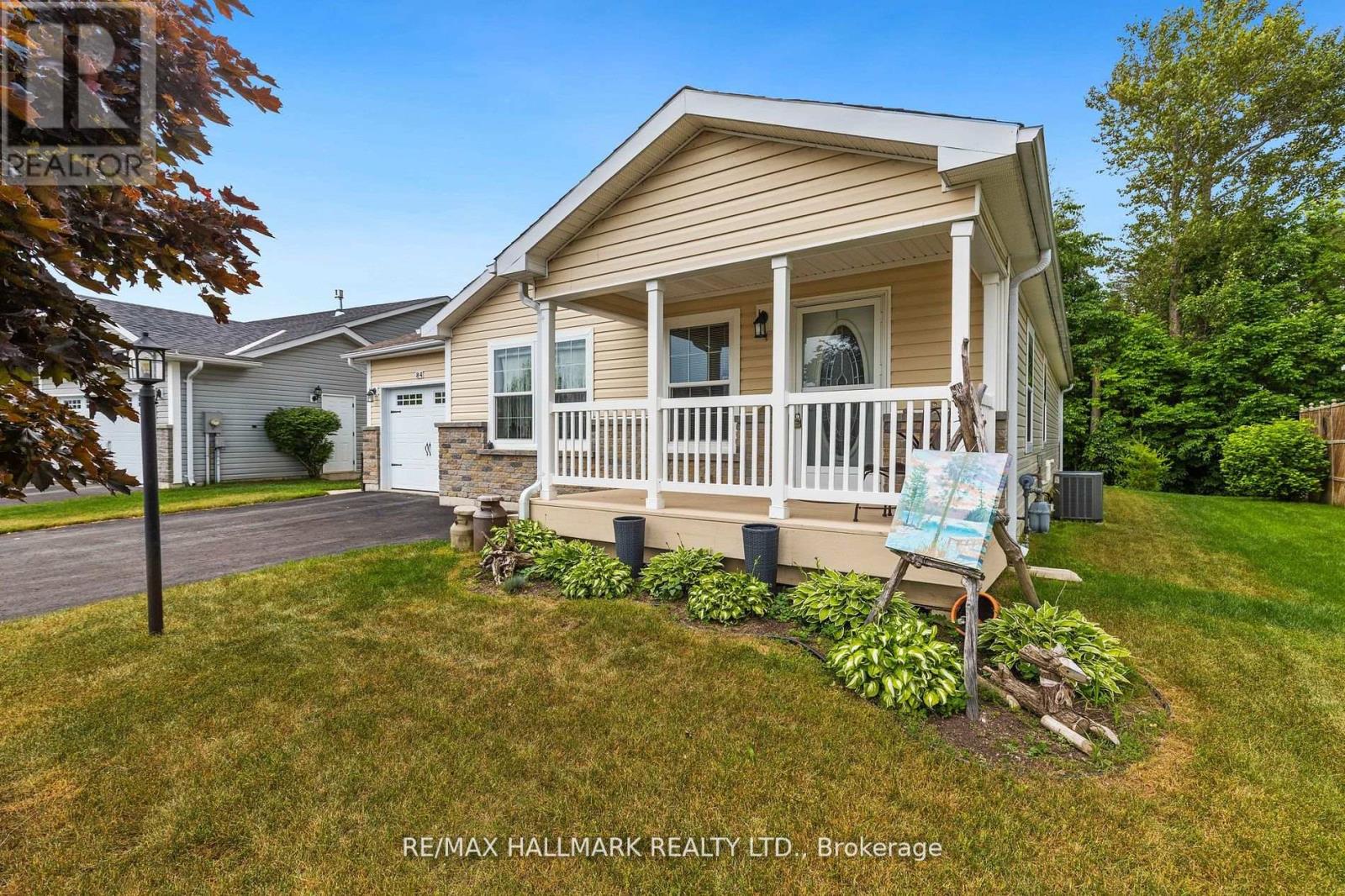 Property at 84 NEW YORK AVENUE image 3