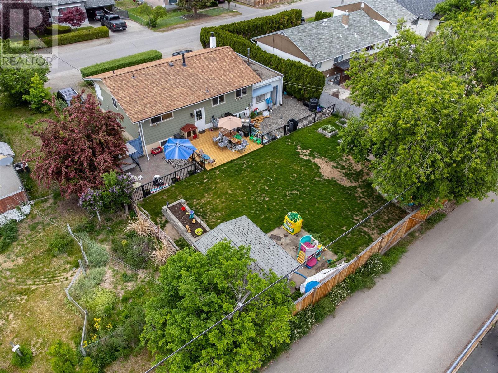 Property at 235 Ponto Road image 5