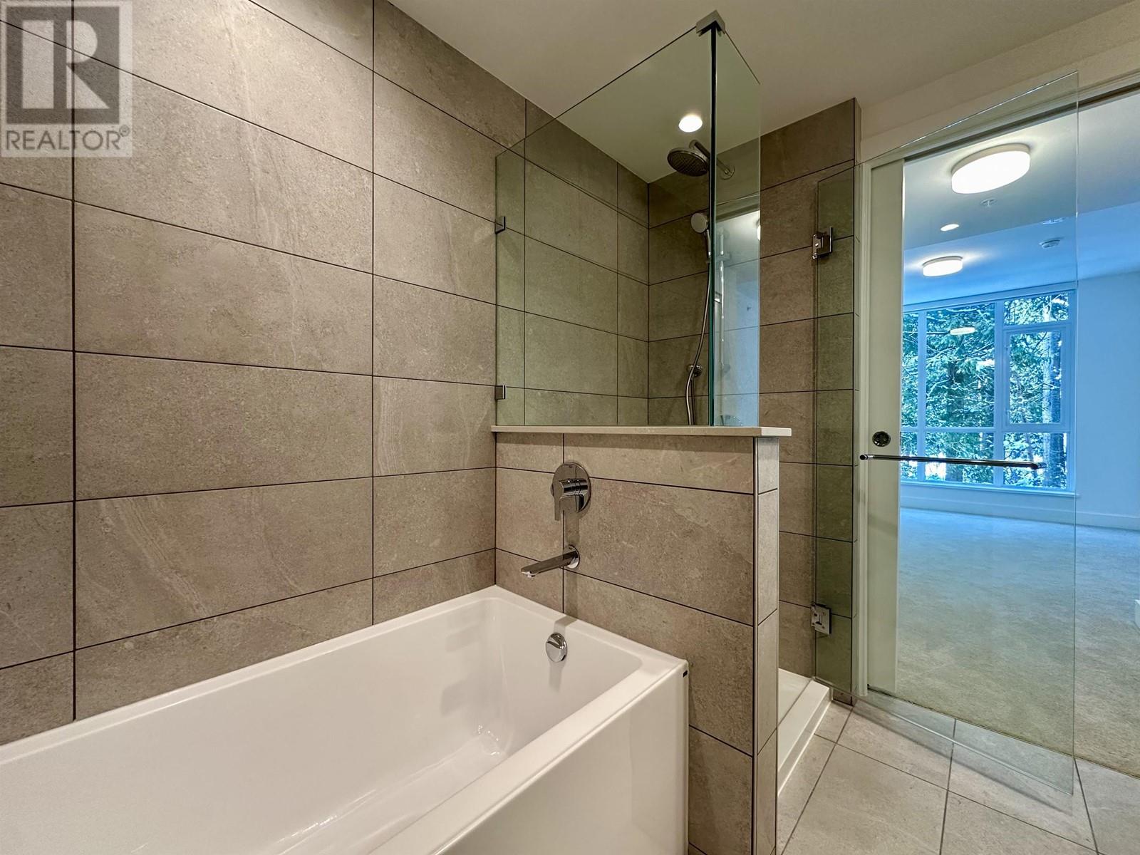 401 2325 Emery Court, North Vancouver, British Columbia  V7J 0E3 - Photo 10 - R2964845