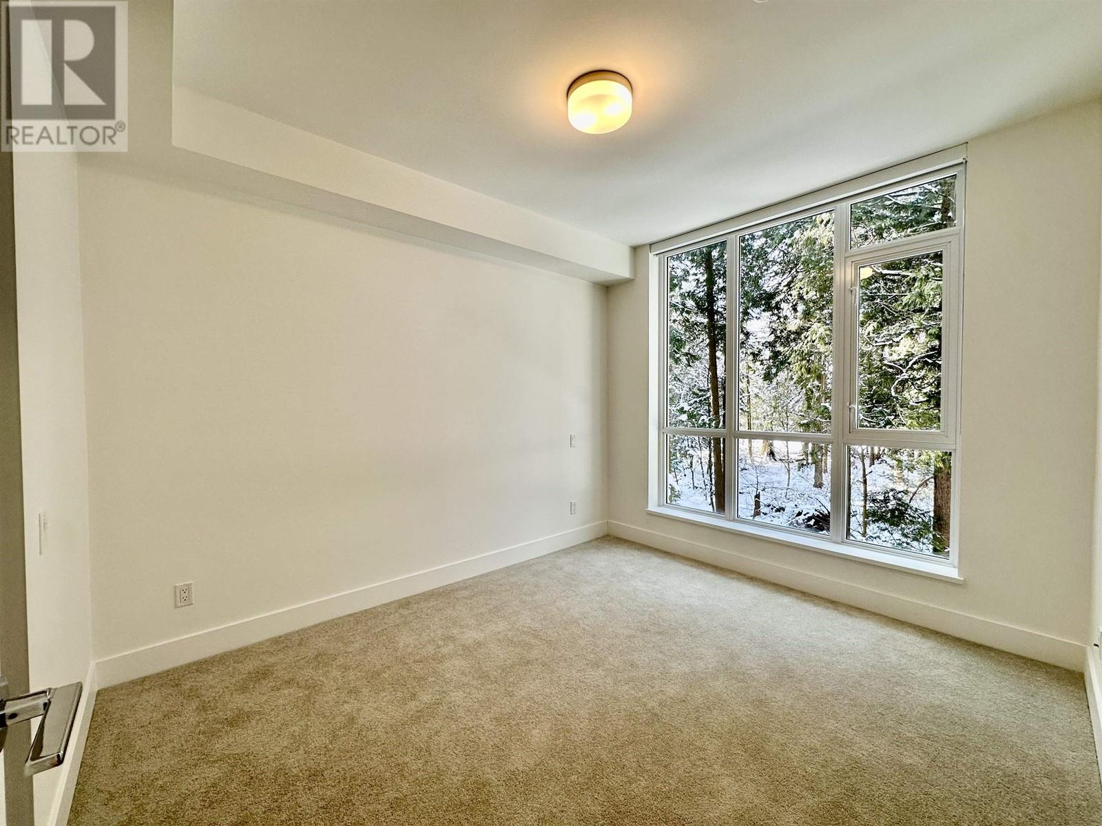 401 2325 Emery Court, North Vancouver, British Columbia  V7J 0E3 - Photo 8 - R2964845