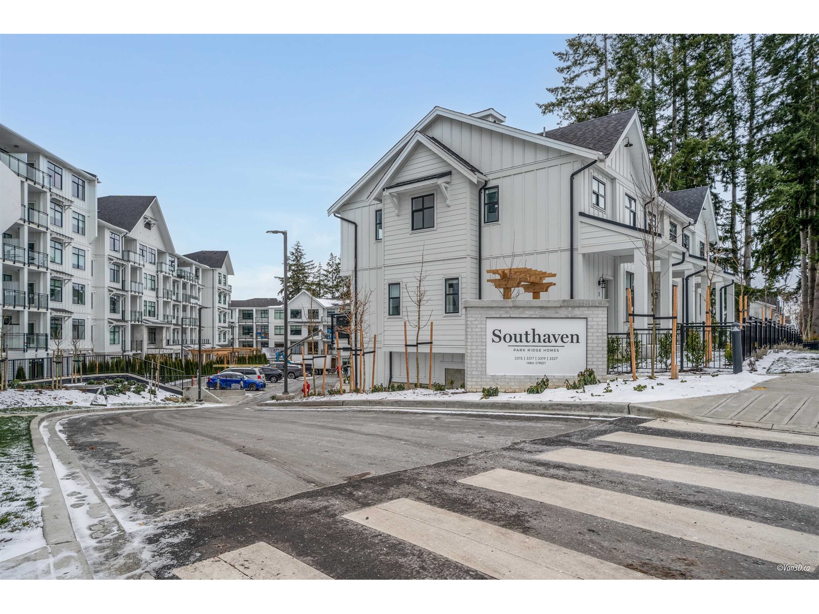 411 3319 148 STREET, surrey, British Columbia