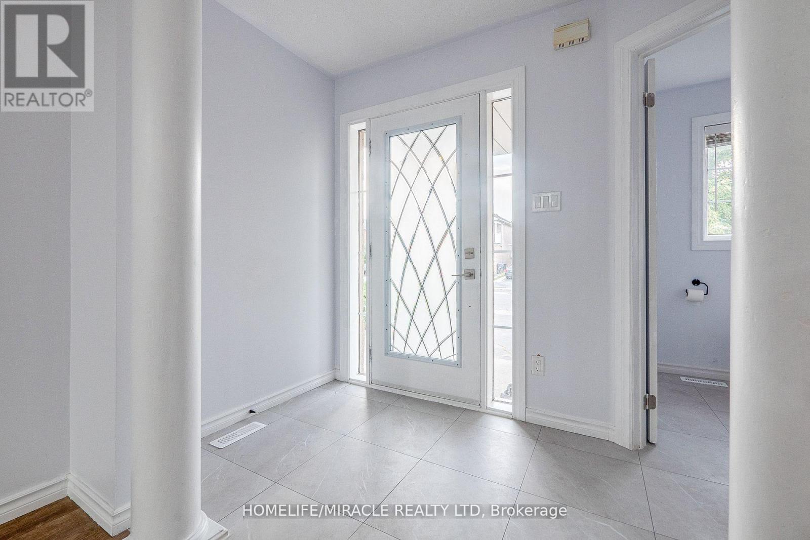 Property at 25 HILLSBURGH DRIVE image 4