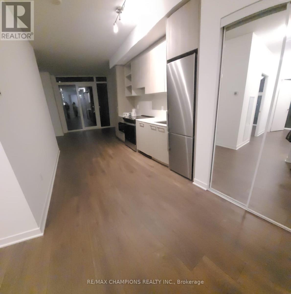 Property at 719 - 260 MALTA AVENUE image 2