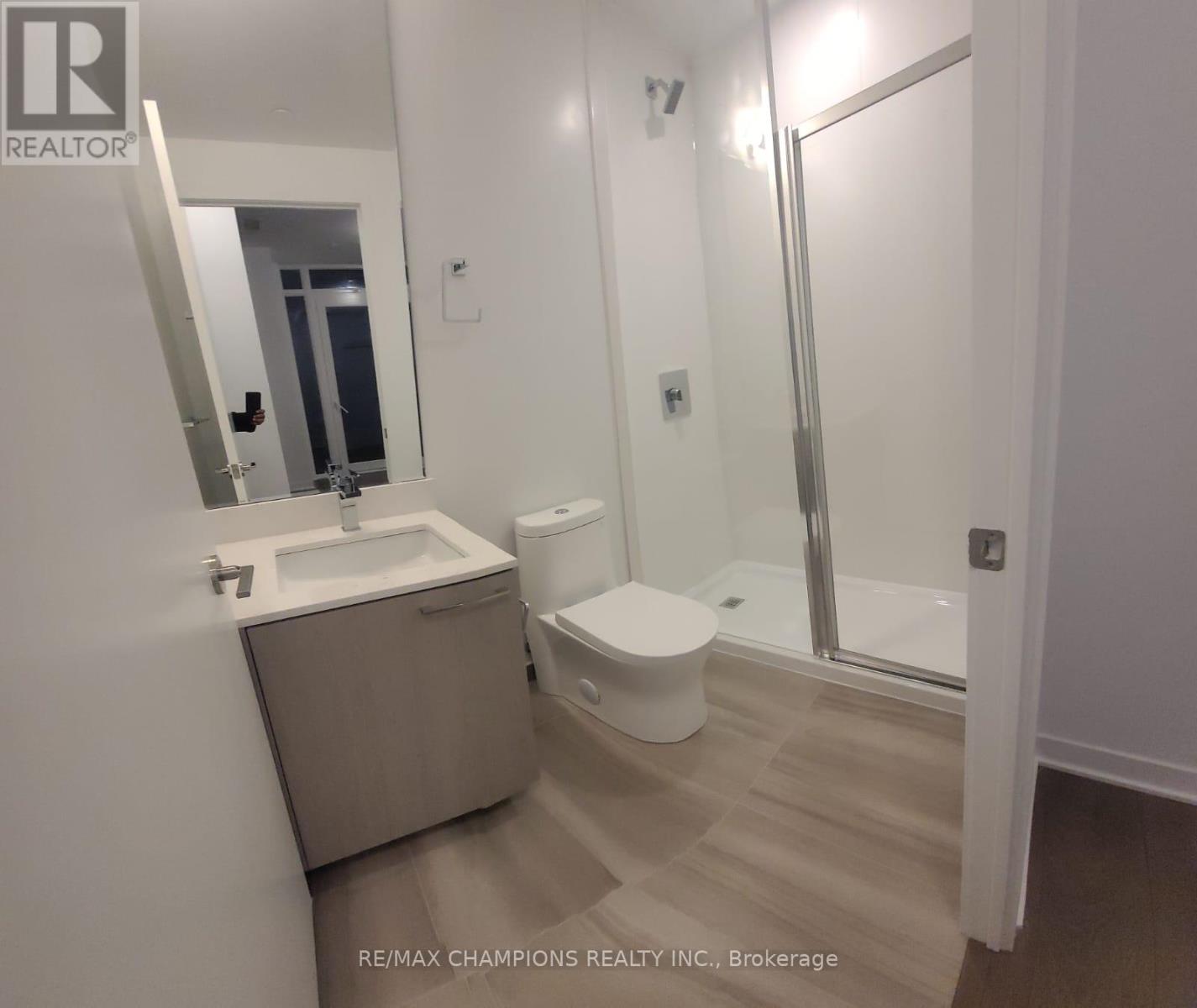 Property at 719 - 260 MALTA AVENUE image 3