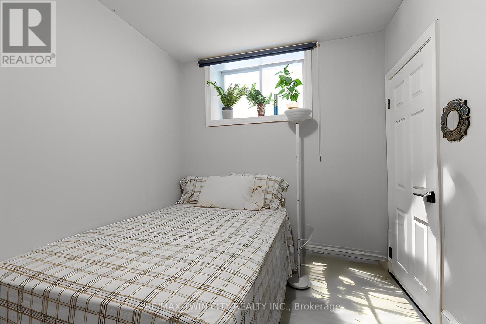 Property at 6B - 38 HOWE DRIVE image 3