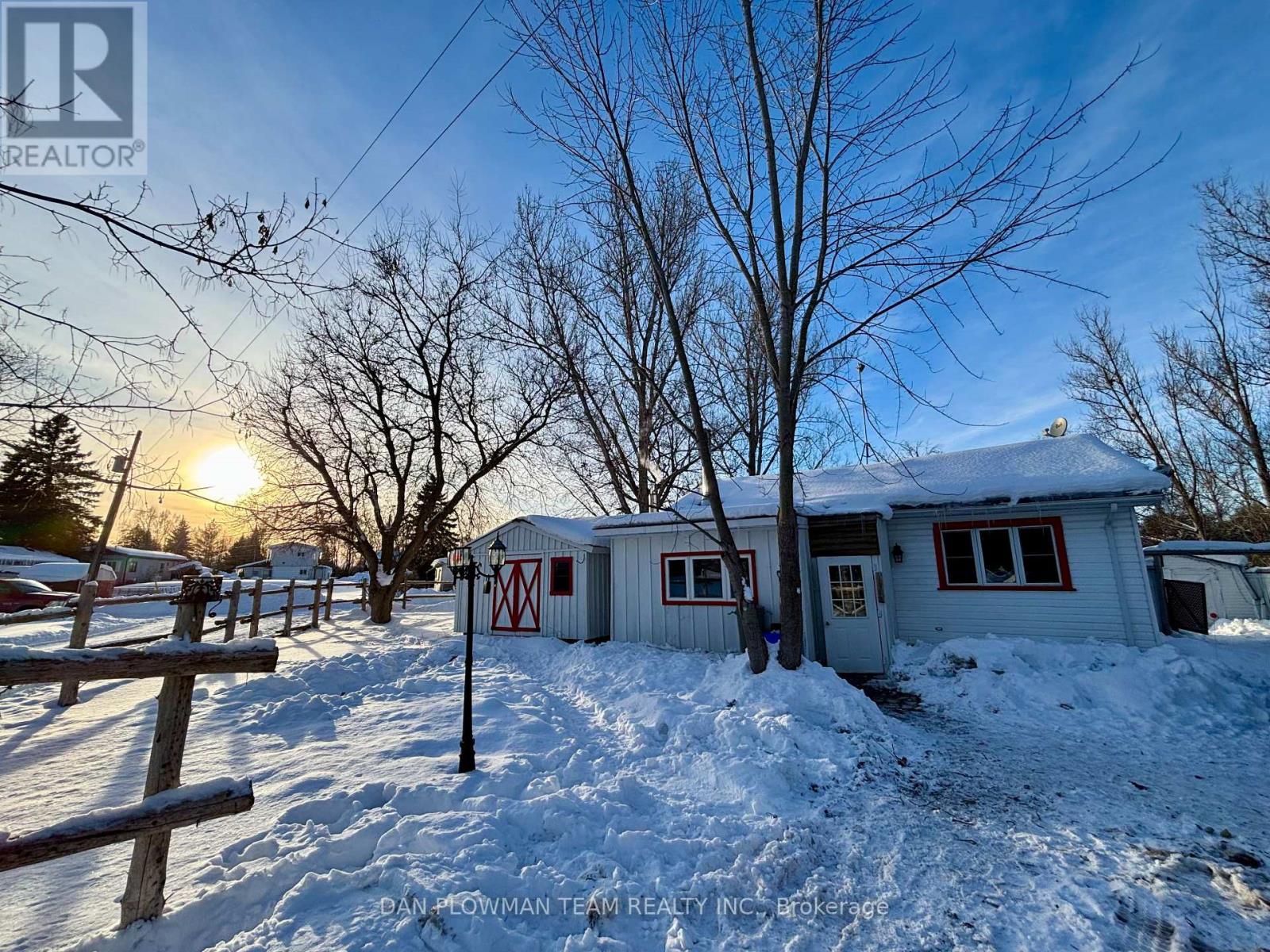 2 DRIFTWOOD CRESCENT, Kawartha Lakes, Ontario