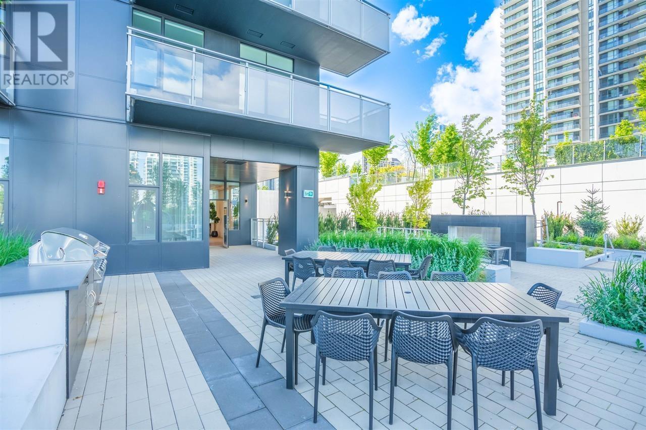 Listing Picture 30 of 35 : 1807 4433 ALASKA STREET, Burnaby / 本拿比 - 魯藝地產 Yvonne Lu Group - MLS Medallion Club Member