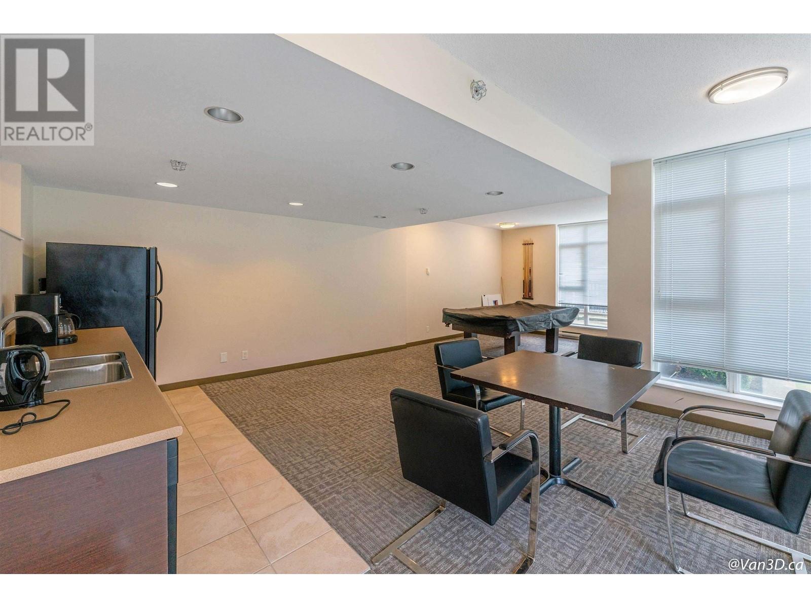 701 575 Delestre Avenue, Coquitlam, British Columbia  V3K 0A6 - Photo 12 - R2964855