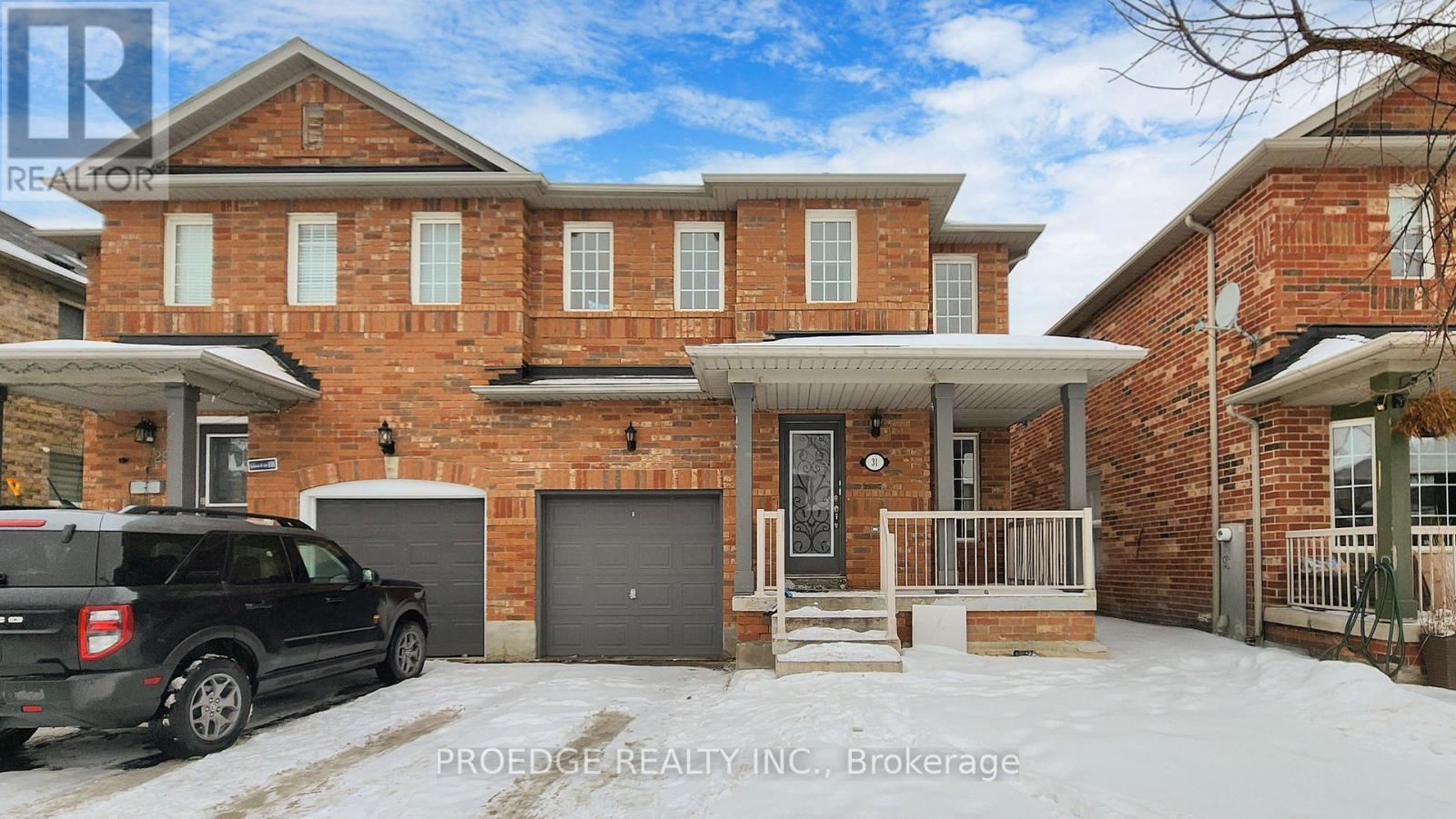 31 Luella Crescent, Brampton, Ontario  L7A 3H8 - Photo 1 - W11961388