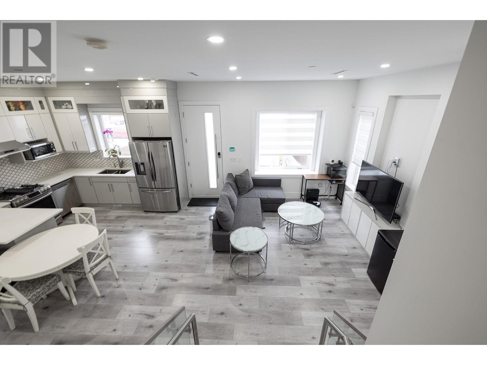 Listing Picture 7 of 18 : 620 E 54TH AVENUE, Vancouver / 溫哥華 - 魯藝地產 Yvonne Lu Group - MLS Medallion Club Member