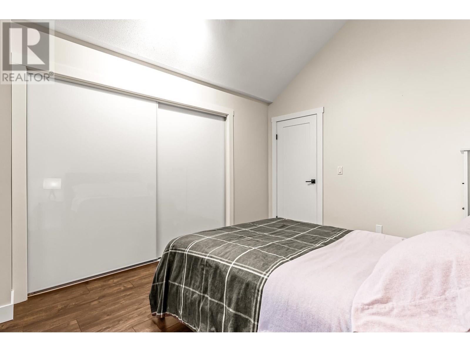 8 323 Governors Court, New Westminster, British Columbia  V3L 5S6 - Photo 32 - R2964854