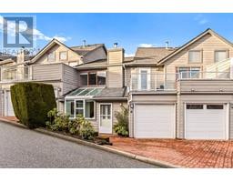 8 323 GOVERNORS COURT, New Westminster, British Columbia