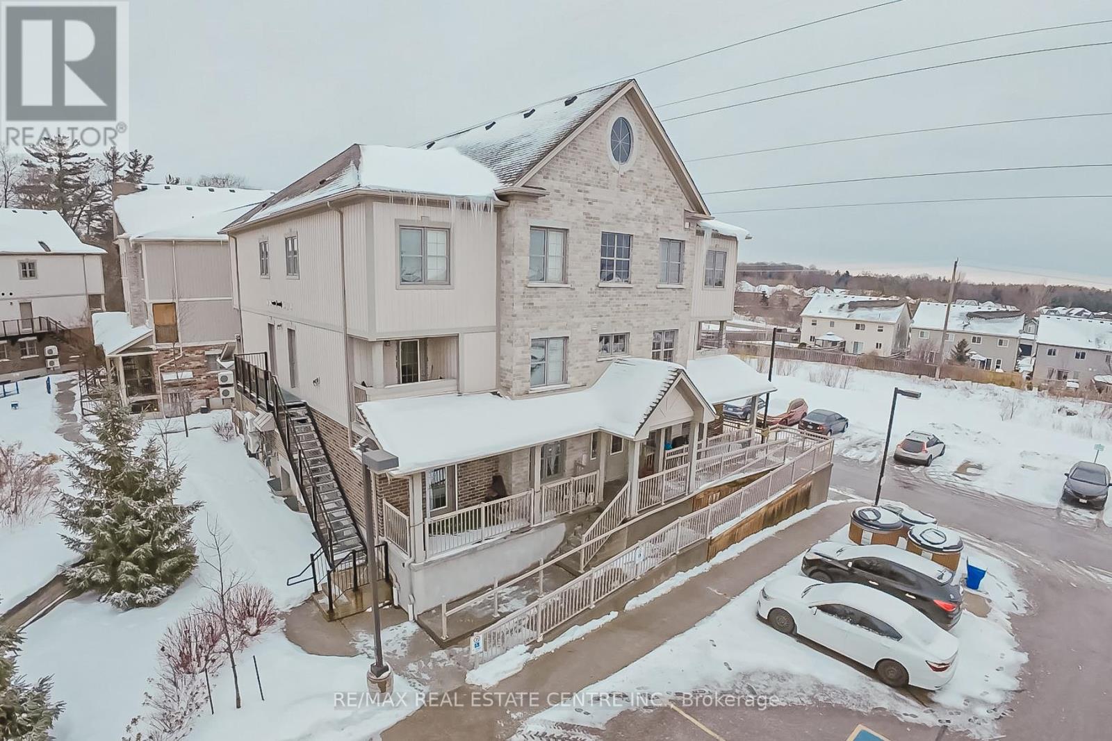 3d - 255 Maitland Street, Kitchener, Ontario  N2R 0C8 - Photo 2 - X11963462