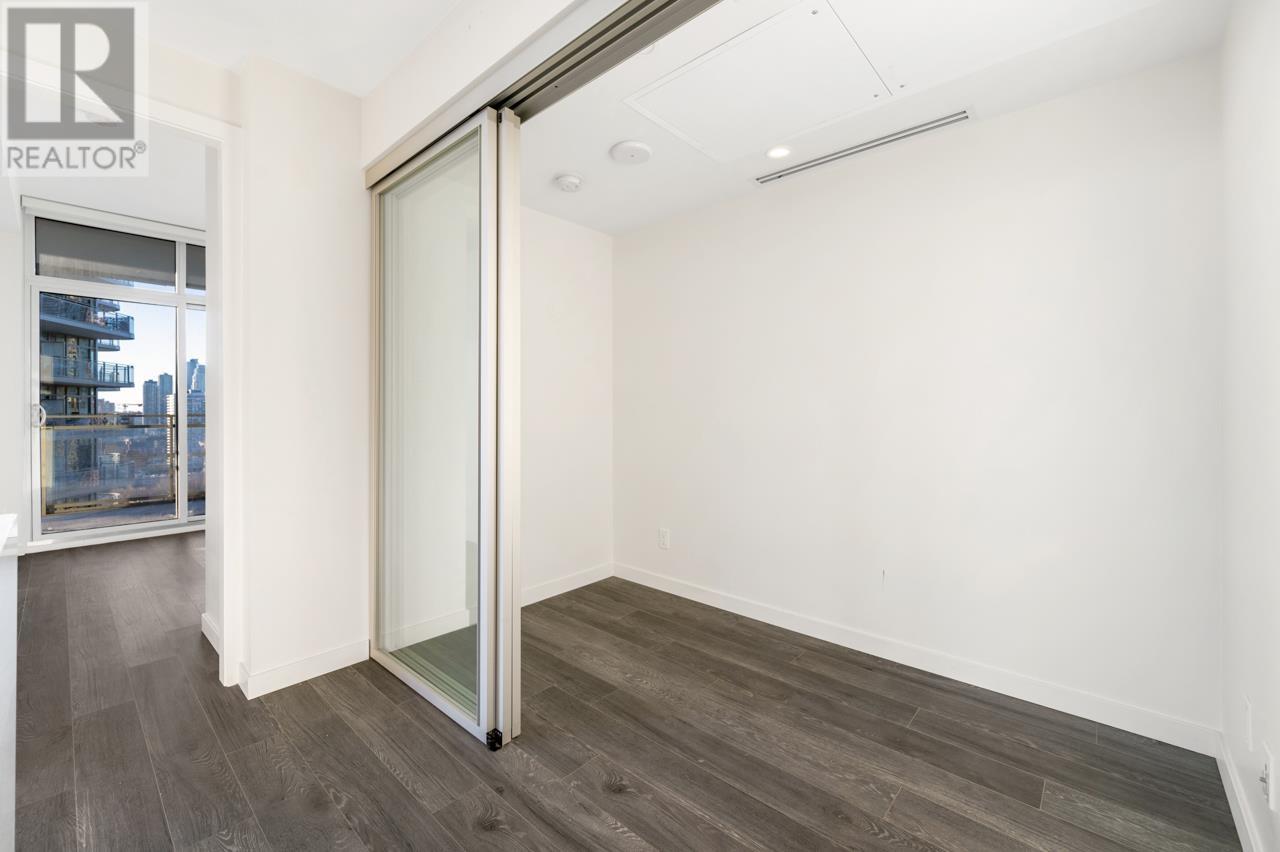 Listing Picture 13 of 31 : 1807 5333 GORING STREET, Burnaby / 本拿比 - 魯藝地產 Yvonne Lu Group - MLS Medallion Club Member