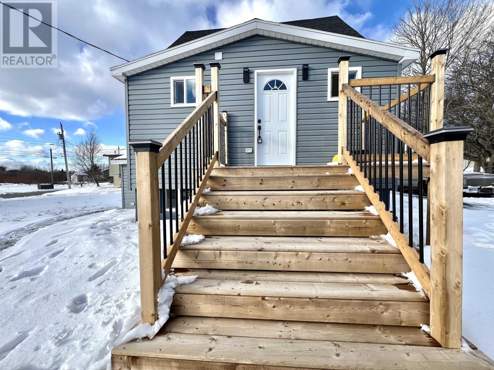 171 Forrest Street, Sydney Mines, Nova Scotia  B1V 2B6 - Photo 4 - 202502555