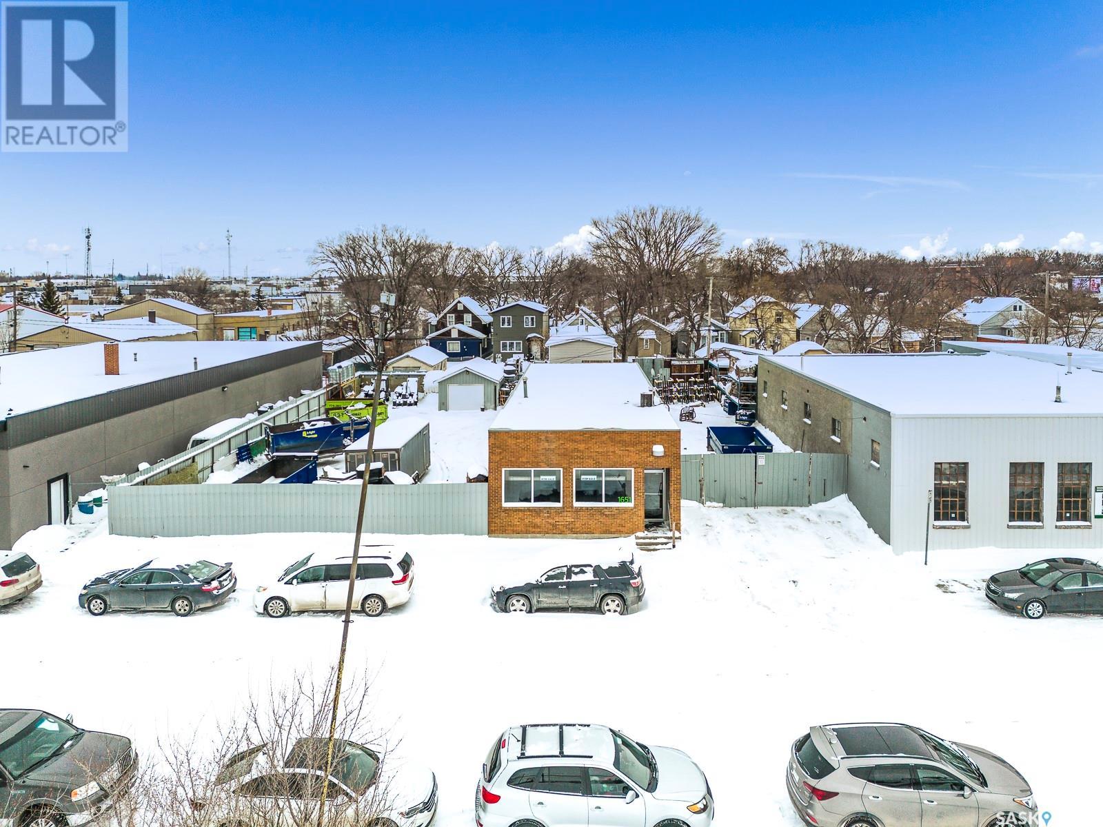 1651 St John Street, Regina, Saskatchewan  S4P 1R6 - Photo 2 - SK995385
