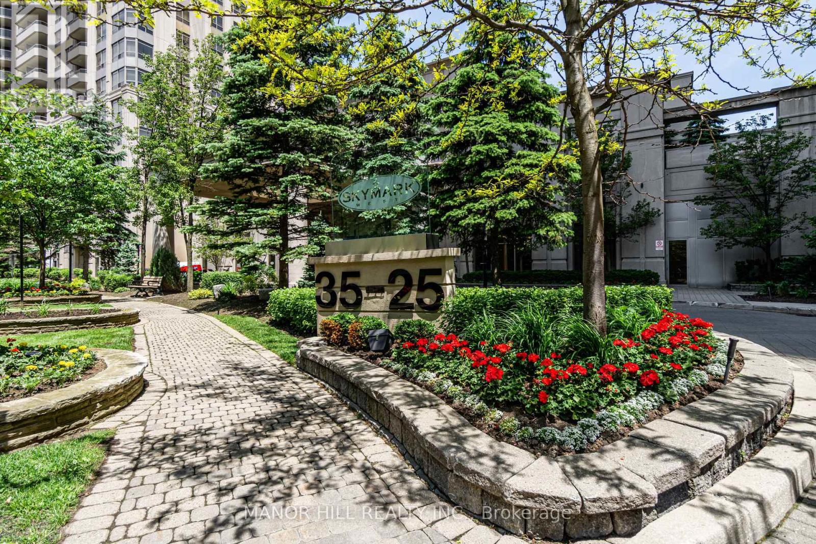 Property at 2205 - 35 KINGSBRIDGE GARDEN CIRCLE image 1
