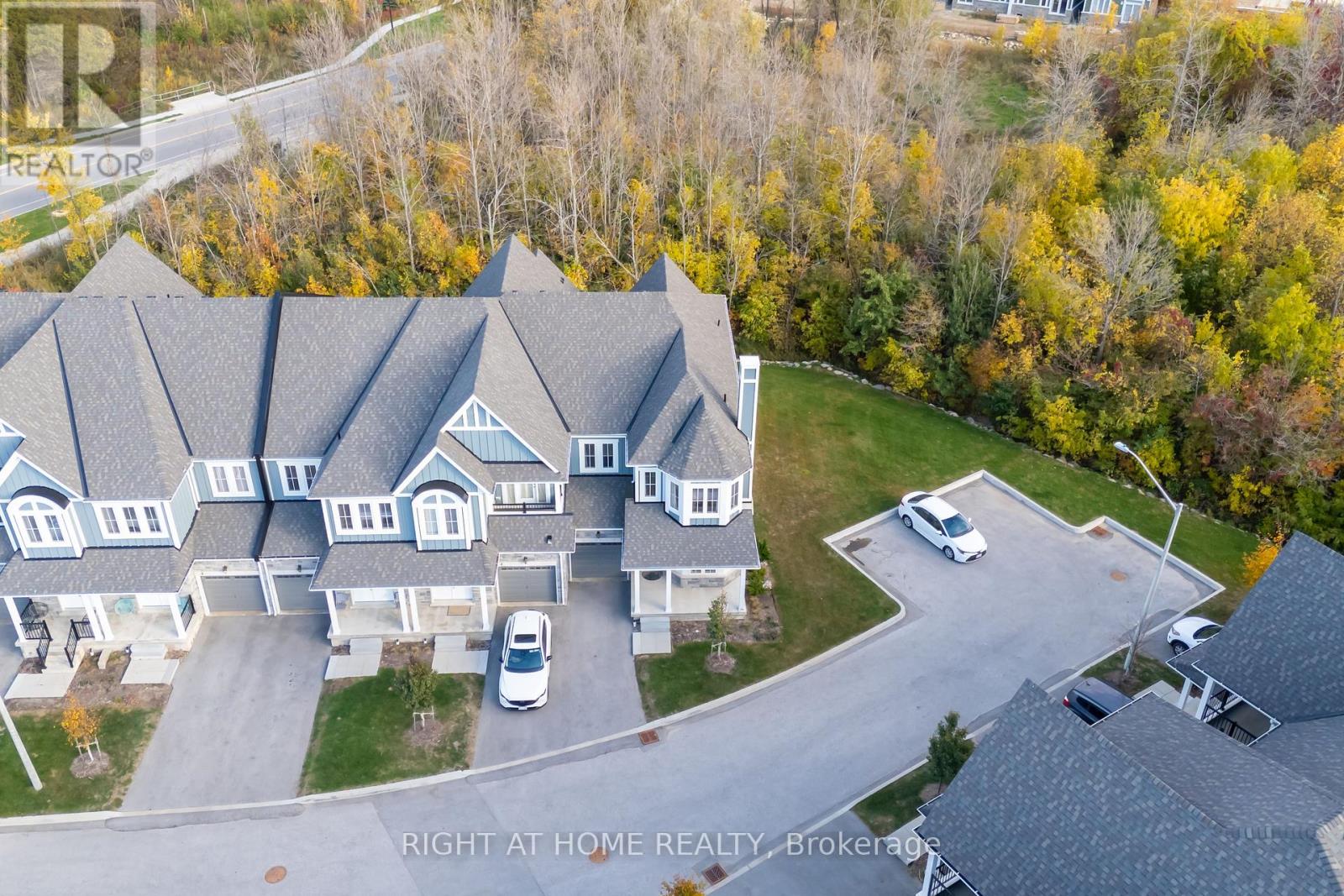 7 - 218 CROSSWINDS BOULEVARD, Blue Mountains, Ontario