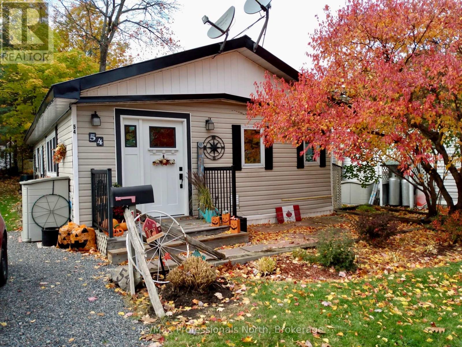 54 - 1007 Racoon Road, Gravenhurst, Ontario  P1P 0C3 - Photo 2 - X11963561