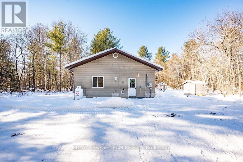 32 FRAN-STEL DRIVE Madawaska Valley