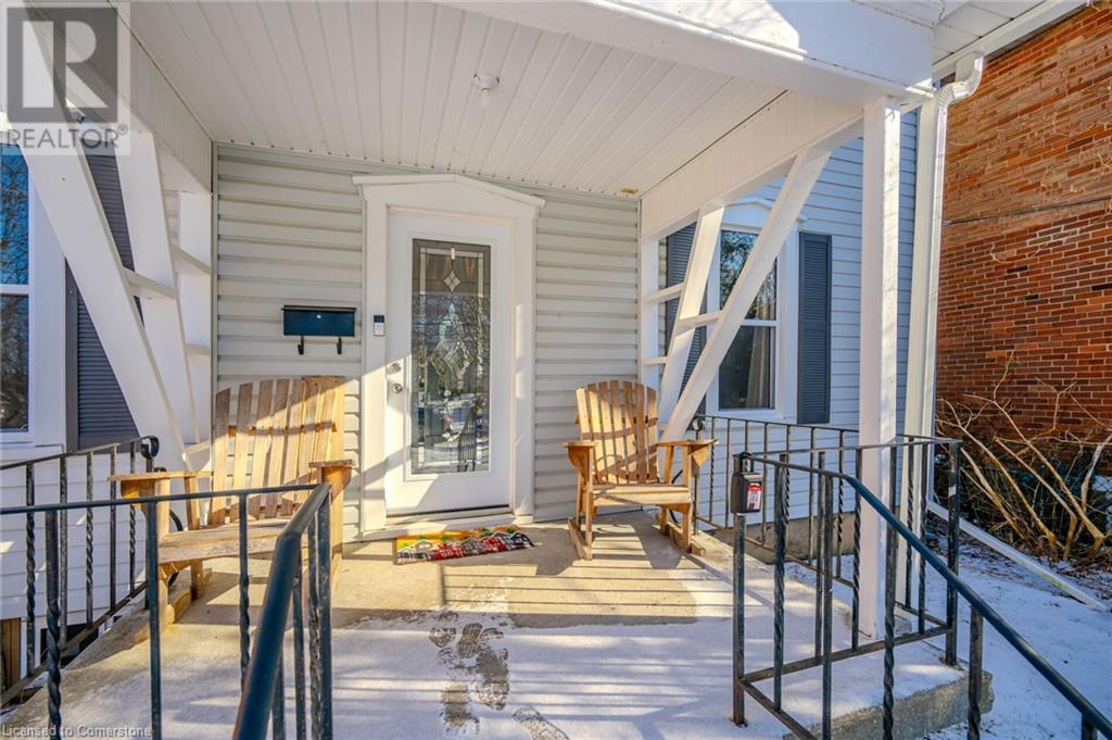 Property at 439 ALDER ST W Street image 4