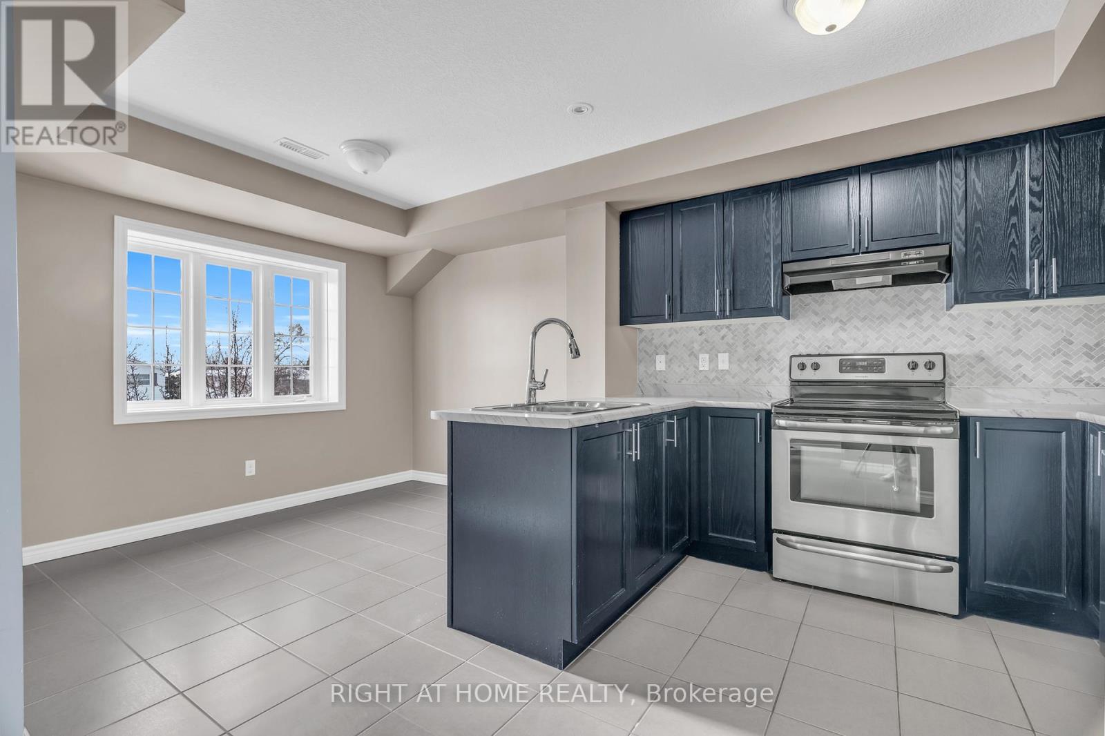 B - 630 Woodlawn Road E, Guelph (Victoria North), Ontario  N1E 0K4 - Photo 12 - X11963687