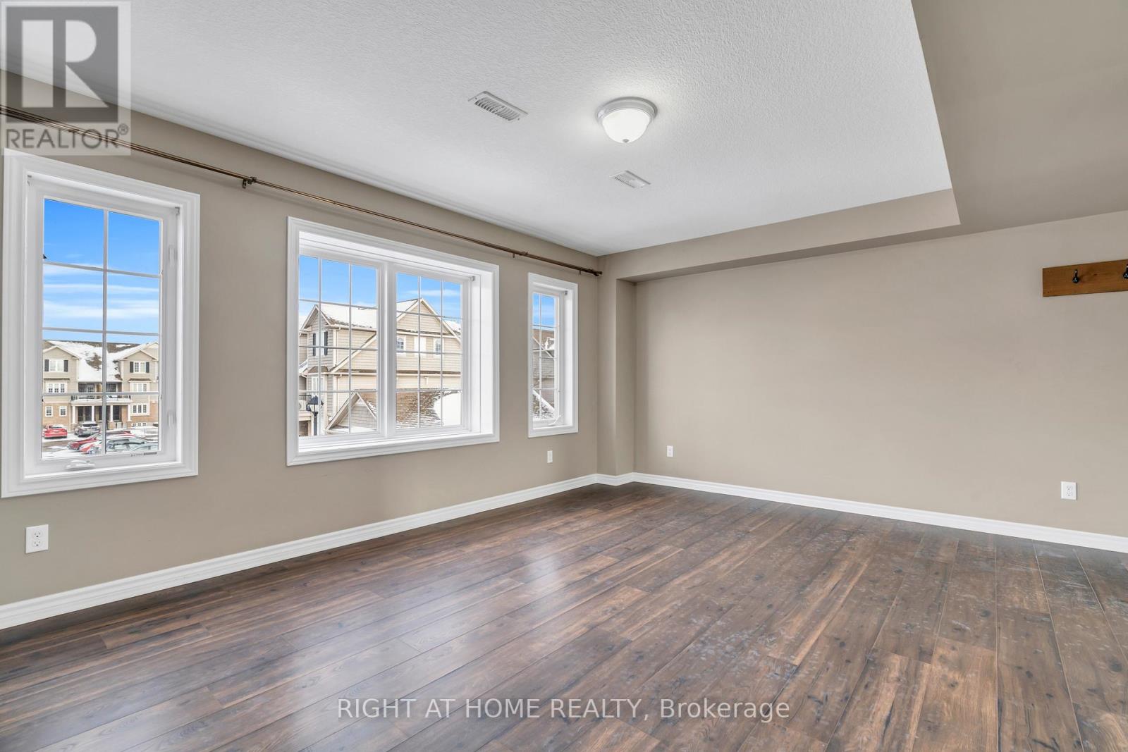 B - 630 Woodlawn Road E, Guelph (Victoria North), Ontario  N1E 0K4 - Photo 9 - X11963687