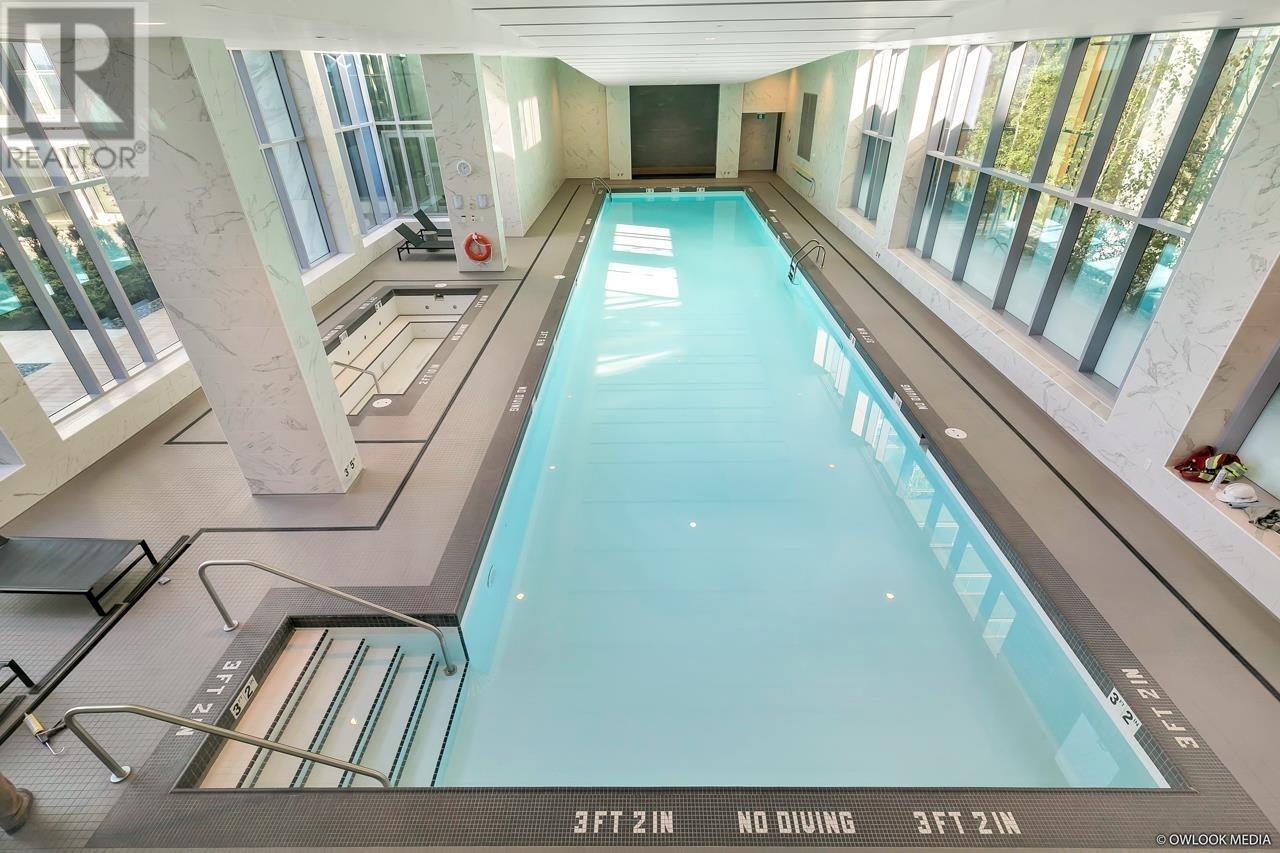 Listing Picture 13 of 14 : 205 6633 PEARSON WAY, Richmond / 烈治文 - 魯藝地產 Yvonne Lu Group - MLS Medallion Club Member