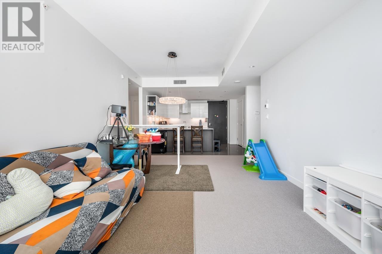 Listing Picture 8 of 14 : 205 6633 PEARSON WAY, Richmond / 烈治文 - 魯藝地產 Yvonne Lu Group - MLS Medallion Club Member