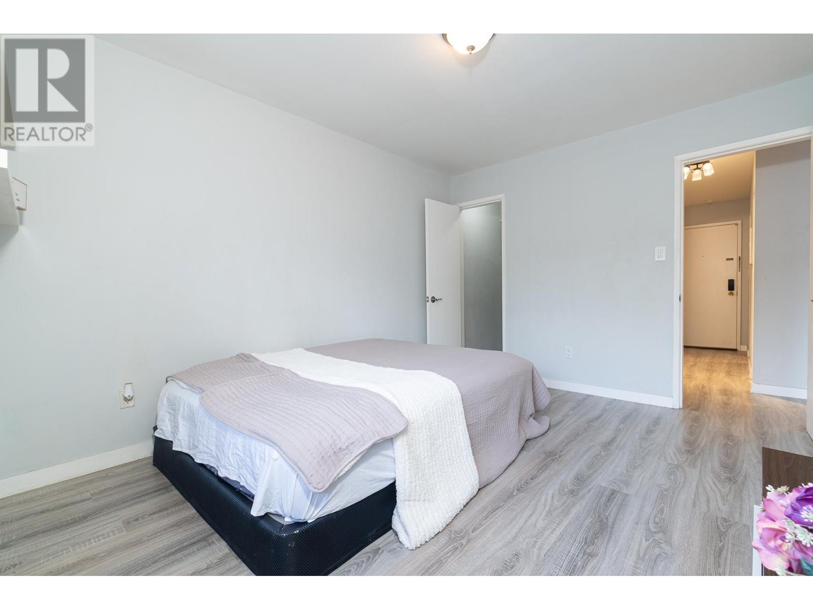 215 590 Whiting Way, Coquitlam, British Columbia  V3J 3R9 - Photo 18 - R2964135