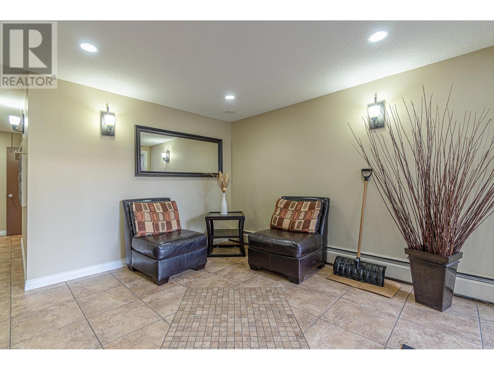 215 590 Whiting Way, Coquitlam, British Columbia  V3J 3R9 - Photo 25 - R2964135