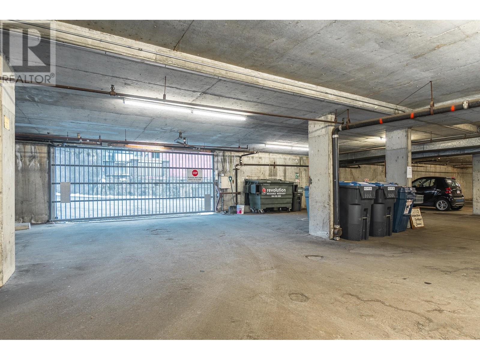 215 590 Whiting Way, Coquitlam, British Columbia  V3J 3R9 - Photo 34 - R2964135