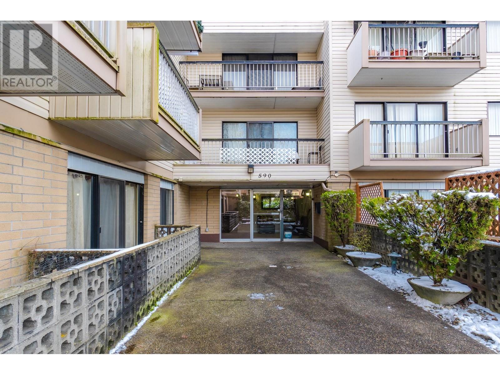 215 590 Whiting Way, Coquitlam, British Columbia  V3J 3R9 - Photo 28 - R2964135