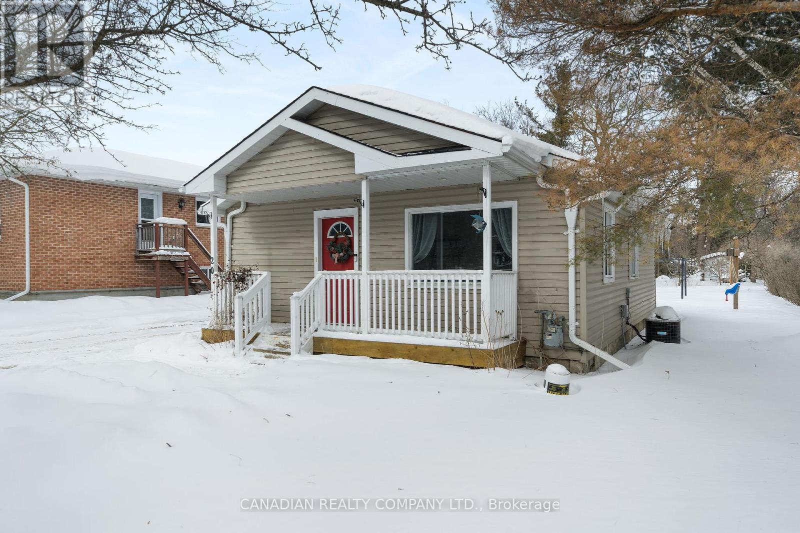 20 Wasslow Avenue, Georgina, Ontario  L0E 1N0 - Photo 4 - N11963759