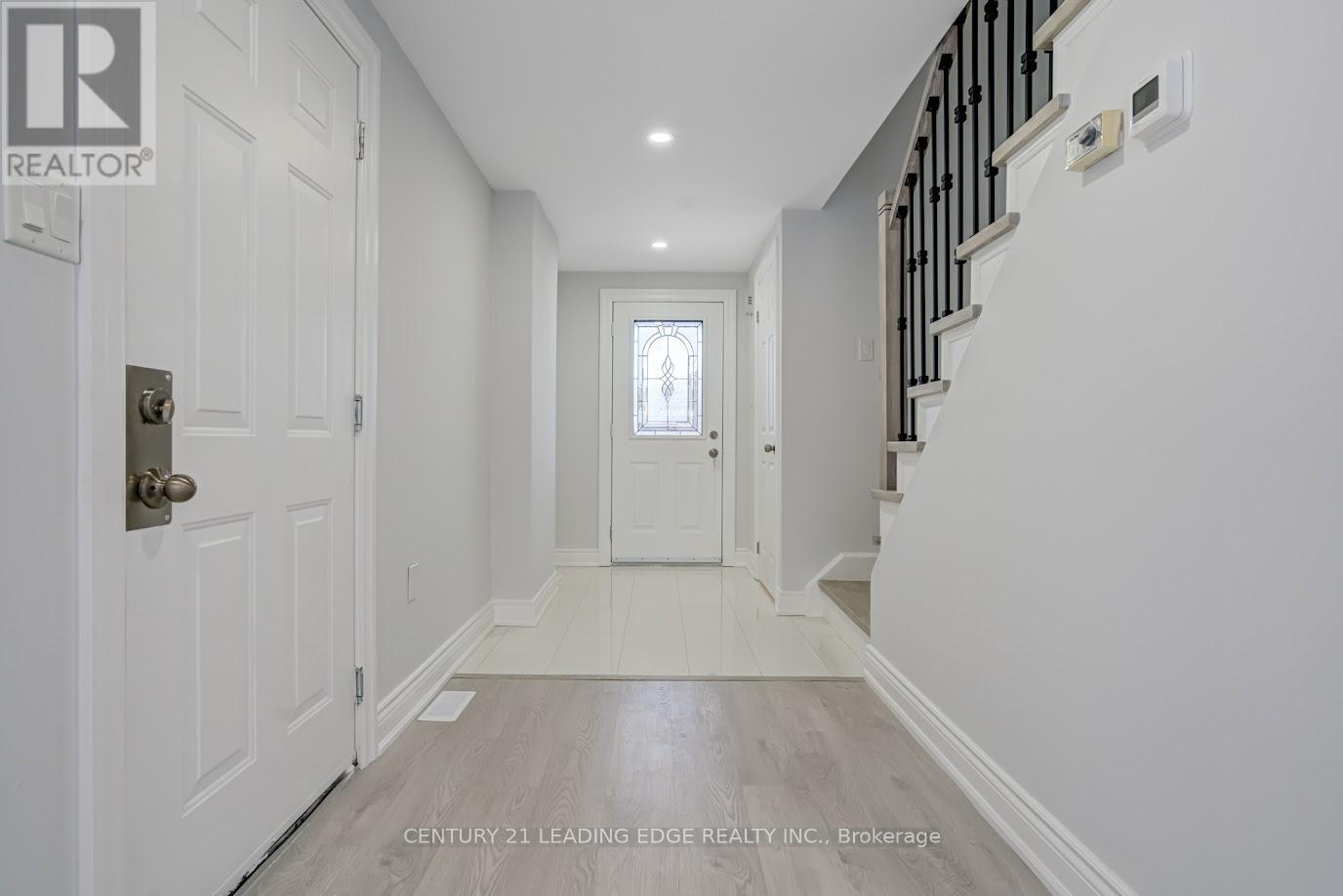 Property at 232 NATHAN CRESCENT image 3