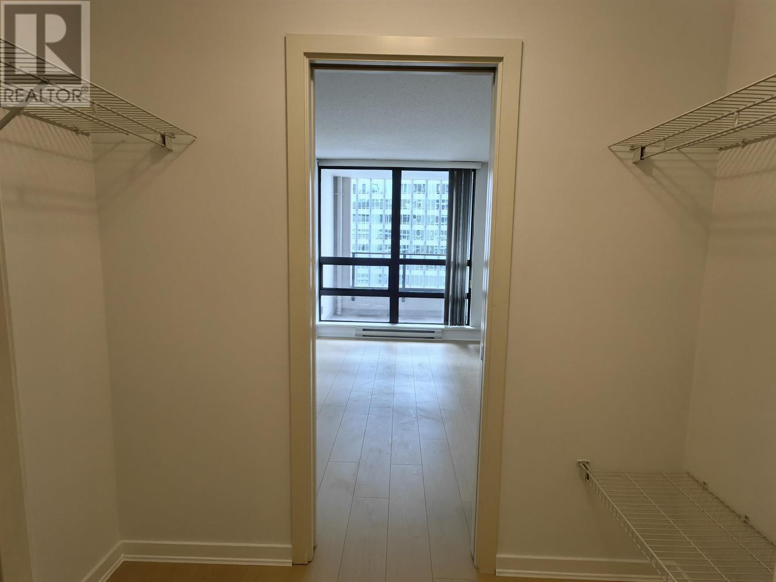 Listing Picture 13 of 16 : 1515 938 SMITHE STREET, Vancouver / 溫哥華 - 魯藝地產 Yvonne Lu Group - MLS Medallion Club Member