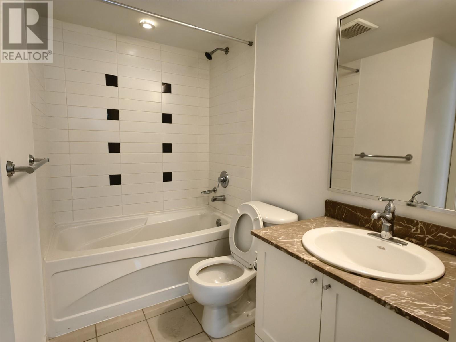 Listing Picture 15 of 16 : 1515 938 SMITHE STREET, Vancouver / 溫哥華 - 魯藝地產 Yvonne Lu Group - MLS Medallion Club Member