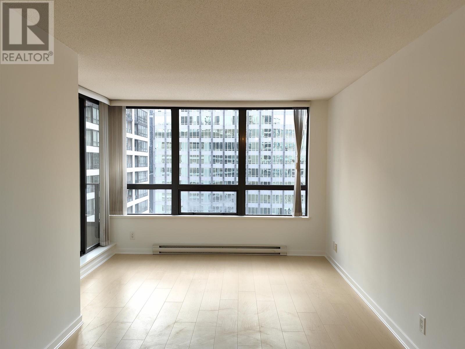 Listing Picture 9 of 16 : 1515 938 SMITHE STREET, Vancouver / 溫哥華 - 魯藝地產 Yvonne Lu Group - MLS Medallion Club Member