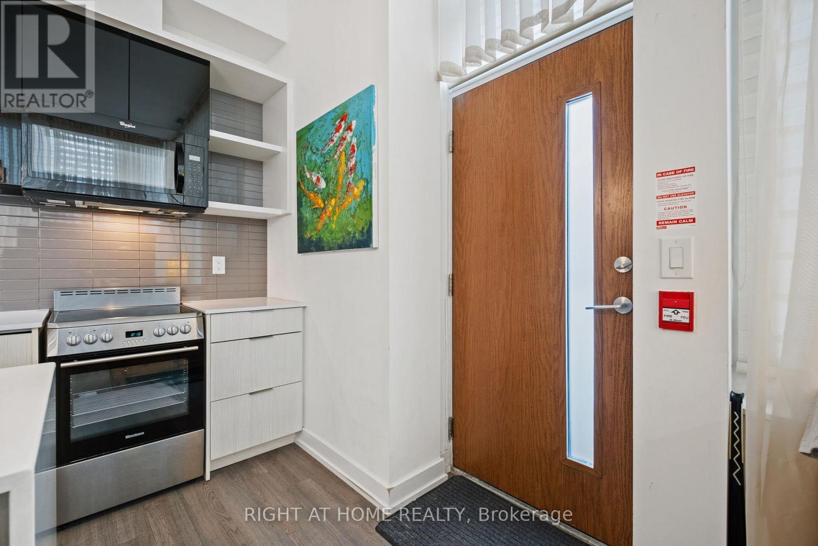 Th6 - 6 Parkwood Avenue, Toronto (Casa Loma), Ontario  M4V 0A3 - Photo 27 - C11963861