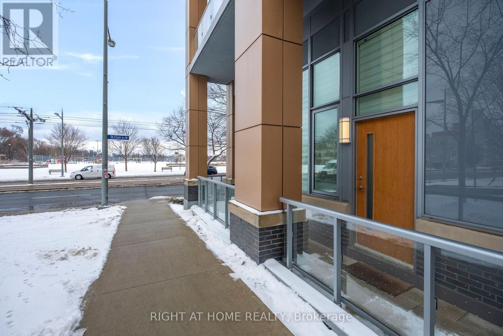 Th6 - 6 Parkwood Avenue, Toronto (Casa Loma), Ontario  M4V 0A3 - Photo 38 - C11963861