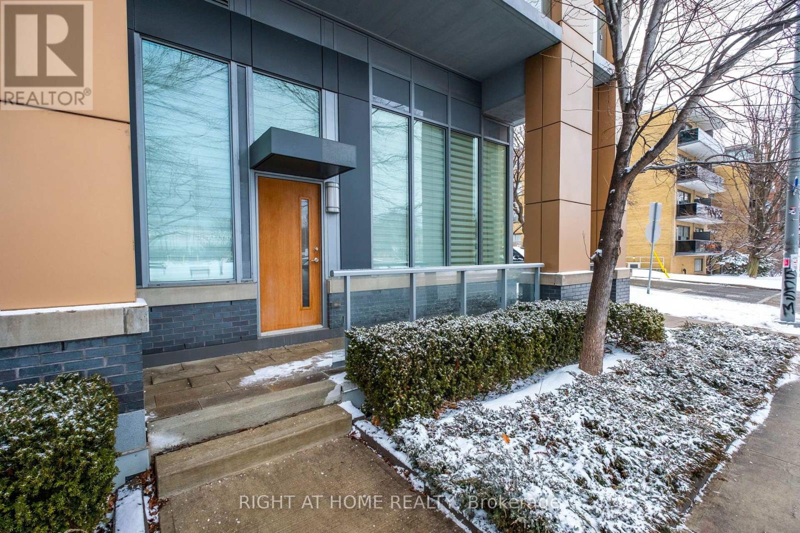 Th6 - 6 Parkwood Avenue, Toronto (Casa Loma), Ontario  M4V 0A3 - Photo 40 - C11963861