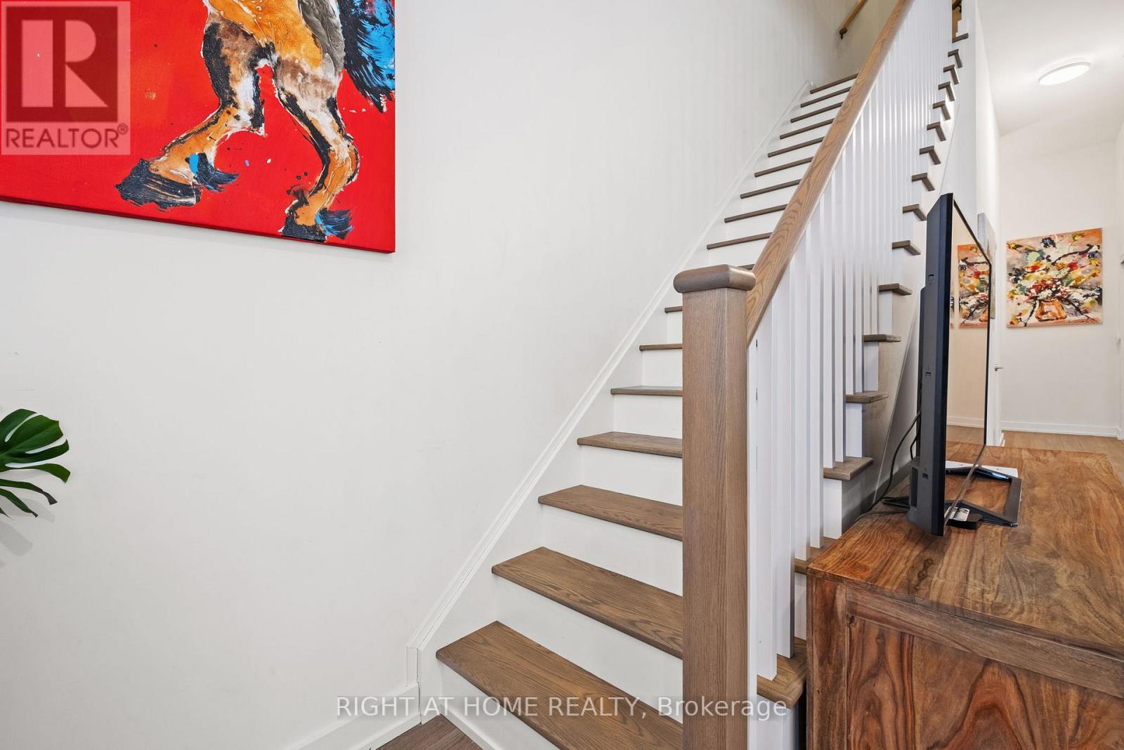 Th6 - 6 Parkwood Avenue, Toronto (Casa Loma), Ontario  M4V 0A3 - Photo 9 - C11963861