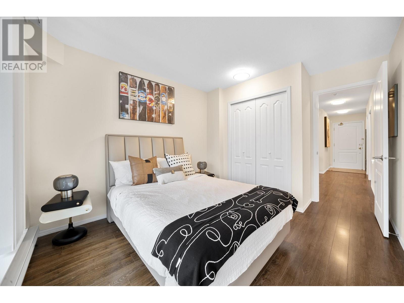 Listing Picture 11 of 34 : 1304 5833 WILSON AVENUE, Burnaby / 本拿比 - 魯藝地產 Yvonne Lu Group - MLS Medallion Club Member